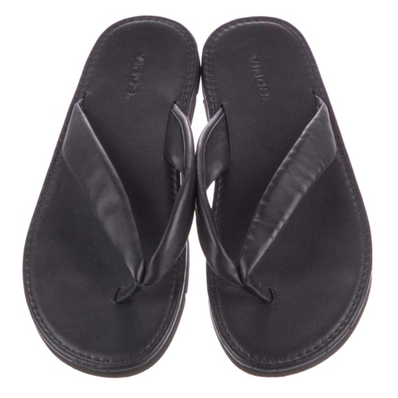 VINCE Olexa-B Sz 8.5 Black Flip Flop Sandals - Picture 3 of 6